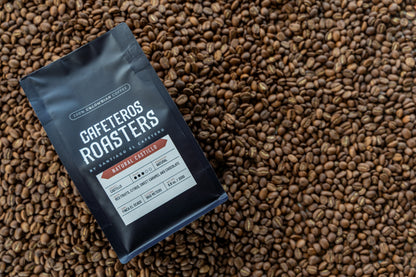 Castillo Natural roasted coffee beans – bold fruit and chocolate notes